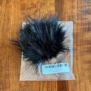 NIB Sh*t That I Knit The Faux Fur Pom Pom in Black